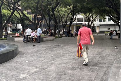 Guayaquileños que trabajen bajo relación de dependencia recibirán el décimo cuarto sueldo hasta el 15 de marzo.