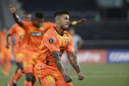 El centrocampista de 33 años Milton Céliz marcó el gol con el que Barcelona SC superó 1-0 a Botafogo en Río de Janeiro.
