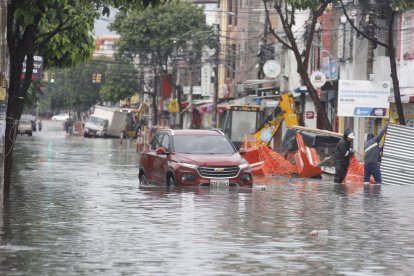 La ATM reportó fallas en el sistema de semaforización de Guayaquil debido a la intensidad de las precipitaciones.