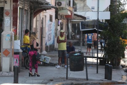 Otro de los ‘looks’ frescos de las ‘chicas’ para la época lluviosa.