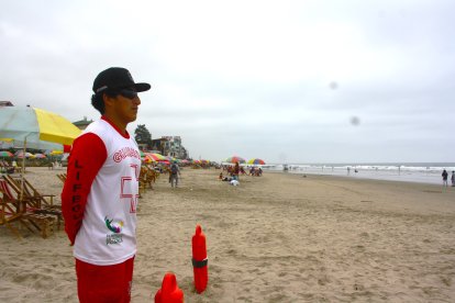 Gran expectaiva en salvavidas peninsulares que serán capacitados por sus similares extranjeros