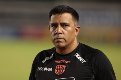 César Farías estalla por el VAR y Gavilánez responde tras el empate Barcelona vs City.