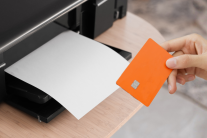 Algunas impresoras modernas permiten imprimir solo bajo planes mensuales, un modelo que ha generado críticas entre usuarios en internet