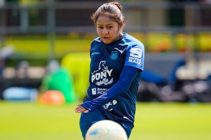 Anahí Vargas jugadora de Ecuador Sub 17 que pertenece a Independiente del Valle.