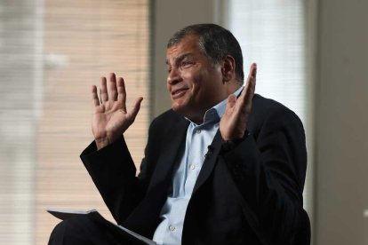 Imagen de archivo del expresidente Rafael Correa, convocado por la Fiscalía a rendir versión en el caso Villavicencio.