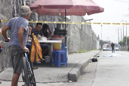 Javier Marín Machado fue asesinado a tiros la mañana del lunes en Los Vergeles.