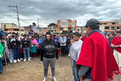 Los directivos indígenas, tanto de Quisapincha como de Chibuleo, después de la respectiva asamblea aplicaron la purificación indígena a sospechosos de robo y a libadores.