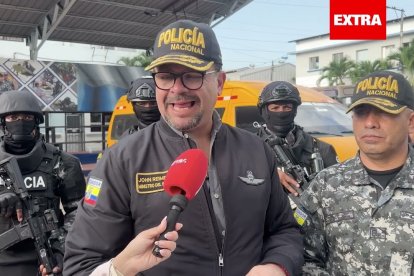 Una red de lavado de activos fue desarticulada en Ecuador. Son once los detenidos, incluido un oficial de la Policía.