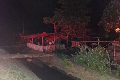 Sujetos llegaron a una casa y asesinaron a un hombre.