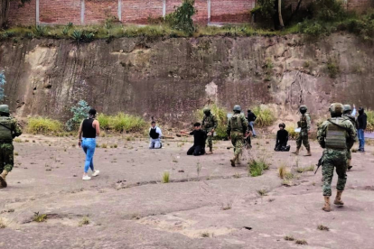 Campo de tiro ilegal fue descubierto por el Ejército en Chimborazo.