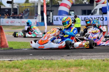 El piloto ecuatoriano Jorge Matos demostró su gran habilidad al manejar en el Florida Winter Tour.