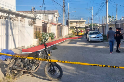 El conductor intentó seguir a su atacante y cayó en una vereda.