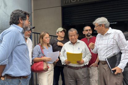 Nelson Pita presentó una denuncia colectiva firmada por 30 afectados del incendio ocurrido el 11 de febrero de 2026.