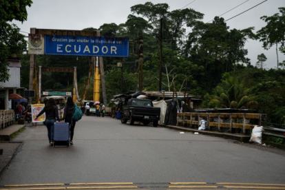 Las personas migrantes y las comunidades de acogida en las zonas fronterizas de Ecuador reciben servicios esenciales