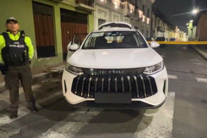 El vehículo fue ubicado en el Centro Histórico de Quito.