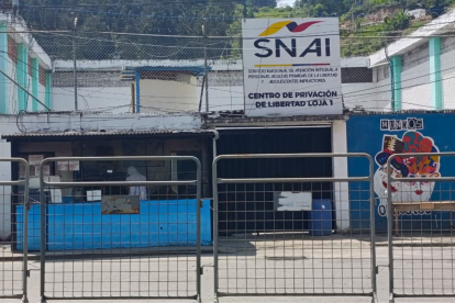 Dos privados de libertad aparecieron muertos en la cárcel de Loja.