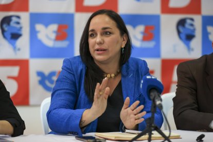 Gabriela Rivadeneira, presidenta del principal partido de la oposición Revolución Ciudadana.