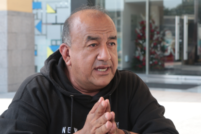 José Delgado es un reportero muy popular en Ecuador.