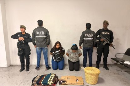 La Policía investiga si las sospechosas serían parte de una red de narcotráfico internacional.