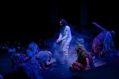 Martín Terán interpreta a Jesús en la puesta en escena.