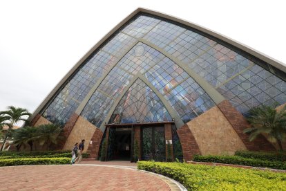 El templo fue consagrado en septiembre de 2013.