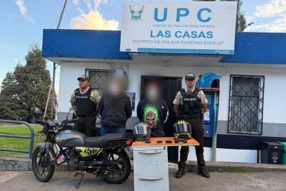 Los sospechosos fueron aprehendidos y llevados a una Unidad Judicial de Flagrancia.