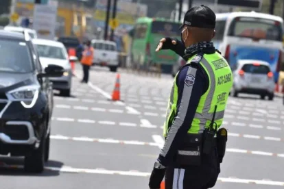 Conoce cómo rige el pico y placa en Quito.