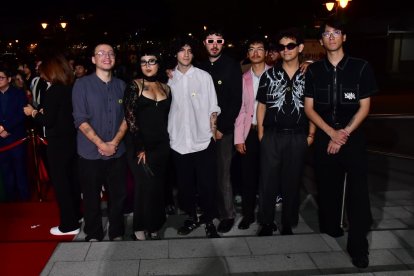 Varios artistas llegaron a los premios REM.