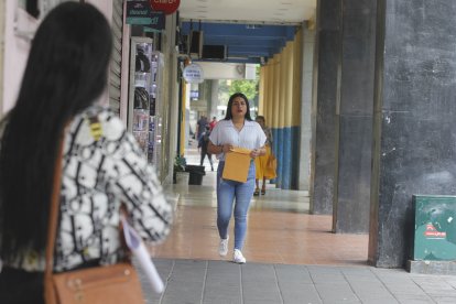 La falta de oportunidades los lleva, incluso, a terminar en lugares donde se pueden estancar.