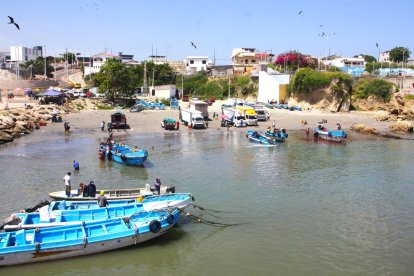 La actividad pesquera ha disminuido en el puerto del cantón  La Libertad.