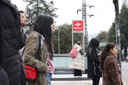 Todas la paradas del metro amanecieron cerradas este lunes 20 de abril de 2026.