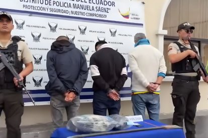 Los tres sujetos fueron capturados como parte de las investigaciones en este robo que fue evitado por la Policía.