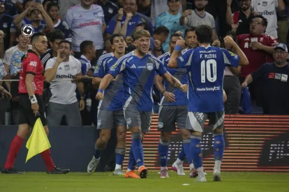 Emelec no pude salir del fondo de la tabla de LigaPro 2026.