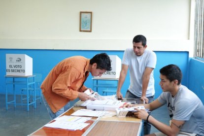 El CNE inició el proceso de selección de miembros de mesa para las elecciones de 2026.