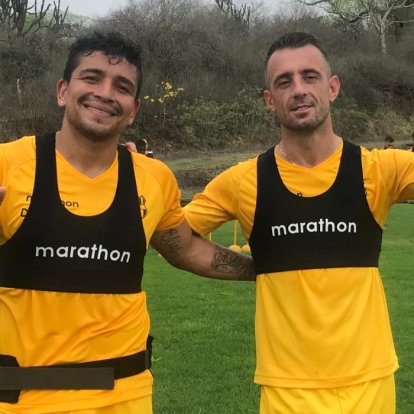 Mario Pineida y Damián Díaz en la pretemporada de Barcelona.