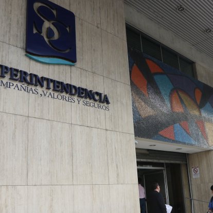 El informe detalla omisiones contables, pagos no reportados y decisiones cuestionadas del liquidador.