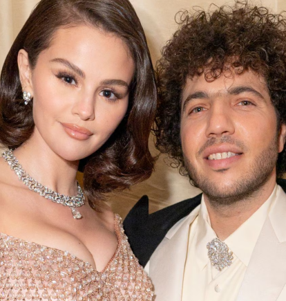 Benny Blanco, esposo de Selena Gómez ha sido criticado.