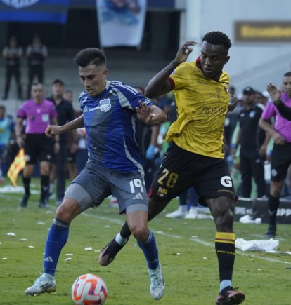 Barcelona sc y Emelec se enfrentarán en una nueva edición del Clásico del Astillero.