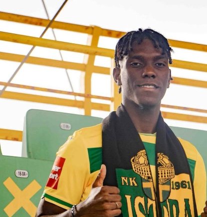 Allen Obando a su llegada al NK Istra 1961, club que milita en la Primera División de Croacia.