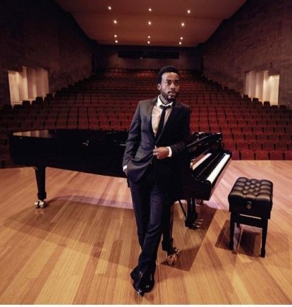 John Peter presenta su nuevo sencillo sobre resiliencia.