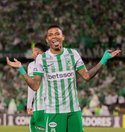 Billy Arce defendió la camiseta de Atlético Nacional de Colombia.