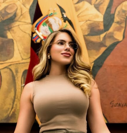 Rosa Torres es asambleísta del movimiento ADN.