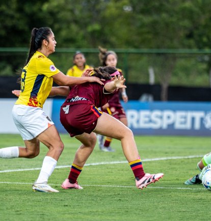 Ecuador empató 2-2 ante Venezuela y clasificó al Mundial de Polonia.