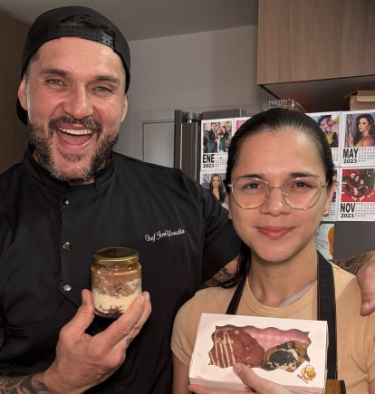 José, presentador y Melanie, doctora, descubrieron que en la repostería está su futuro.

AG-EXTERNOS