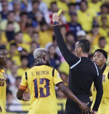 El pasado 9 de septiembre, Moisés Caicedo (i) fue expulsado en el partido entre Ecuador y Argentina, por la fecha final de las eliminatorias al Mundial 2026