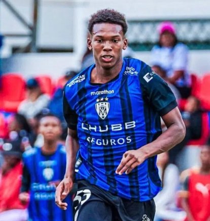 Johan Martínez, con 16 años de edad, podría ser fichado por un grande de Inglaterra.