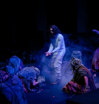 Martín Terán interpreta a Jesús en la puesta en escena.