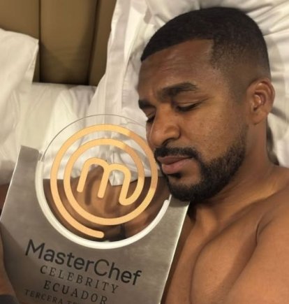 Erazo agradeció a Dios y a los ecuatorianos por su apoyo.