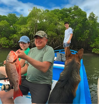 La  pesca deportiva  es una de las actividades más enriquecedoras para los visitantes.