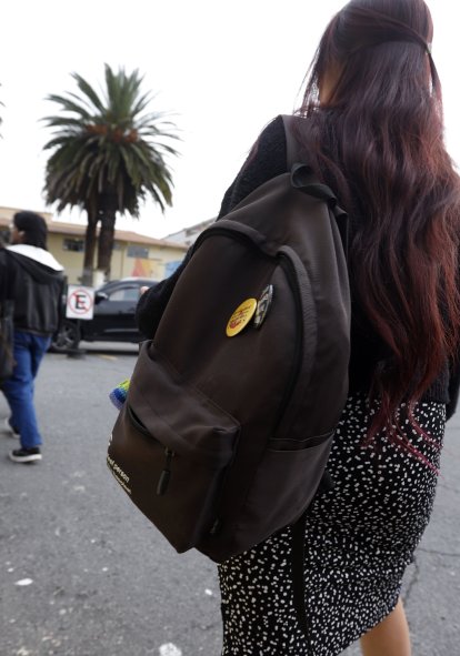 La joven estudia en la carrera de Trabajo Social.